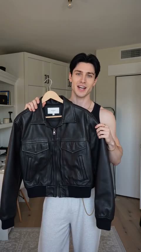 Mens Jacket Virtual Try On thumbnail